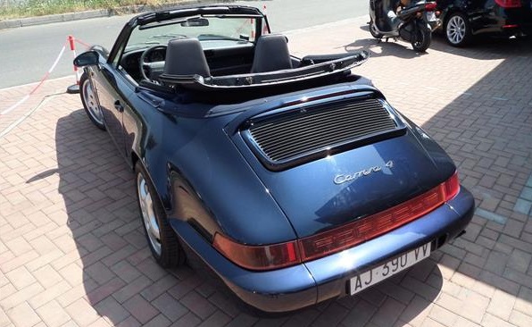 Left hand drive PORSCHE 911 964 CARRERA 4 CABRIOLET